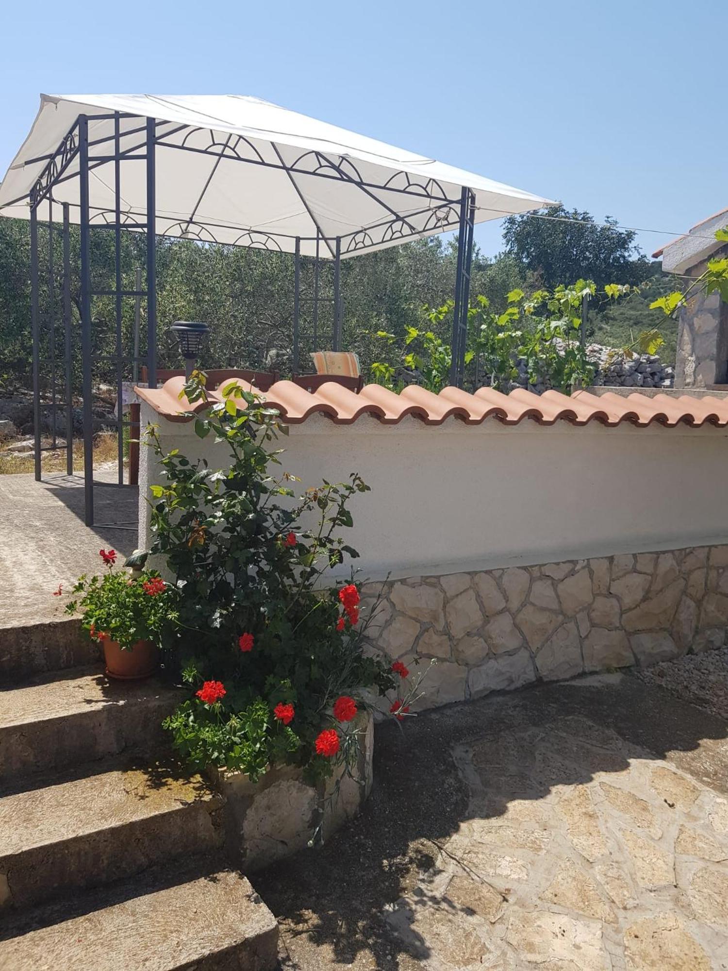 Holiday Home Nada Sali Εξωτερικό φωτογραφία